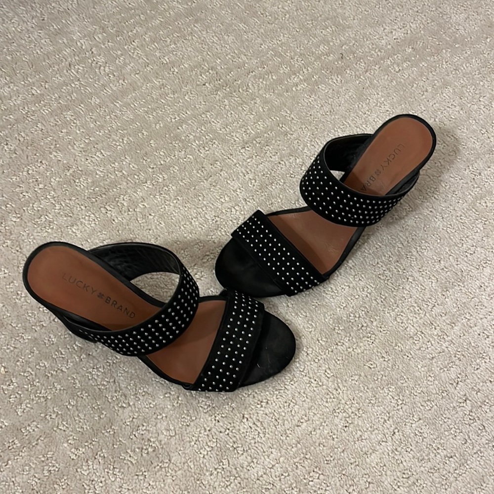 Lucky brand block heel sandal
